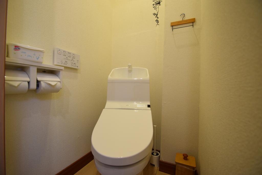 Santana Guest House Οσάκα Εξωτερικό φωτογραφία