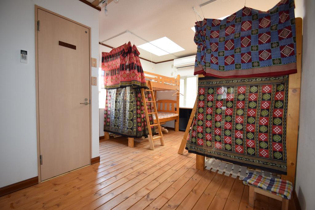 Santana Guest House Οσάκα Εξωτερικό φωτογραφία